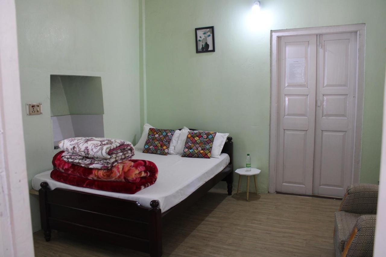 Harry'S Bed And Breakfast1 Shillong Dış mekan fotoğraf